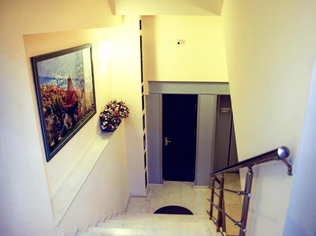 Rondo Hotel Tbilisi Esterno foto