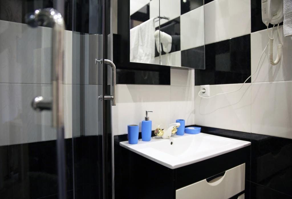 Rondo Hotel Tbilisi Esterno foto