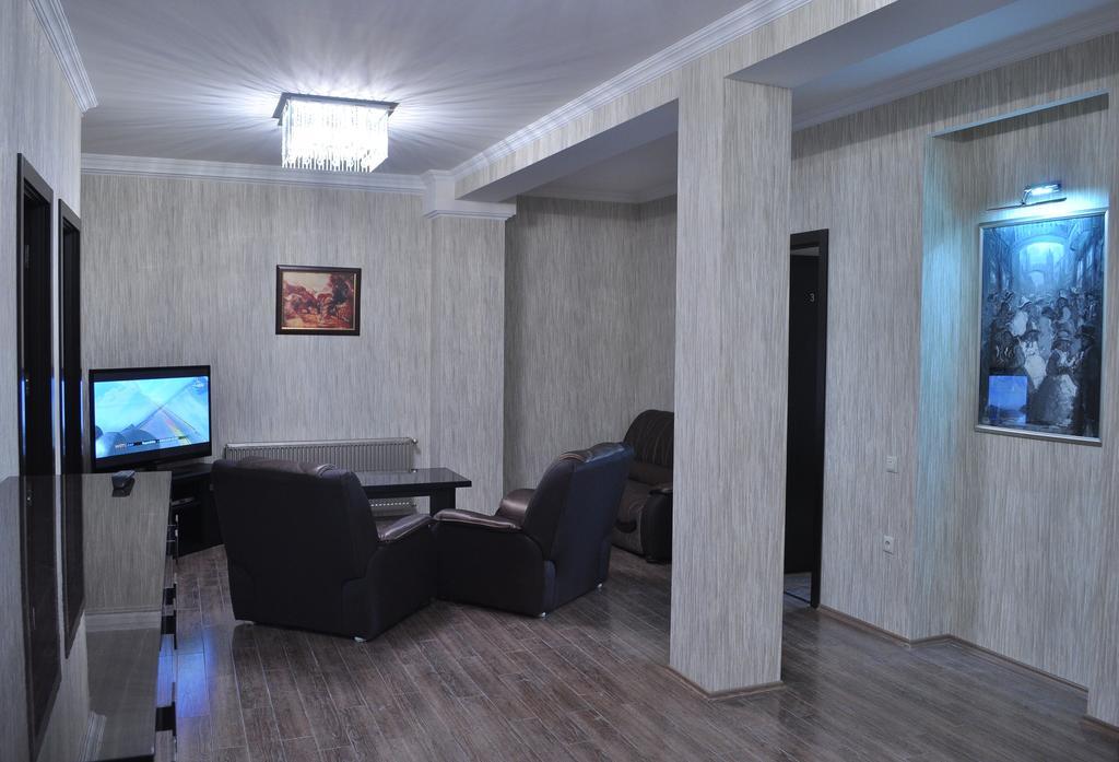 Rondo Hotel Tbilisi Esterno foto