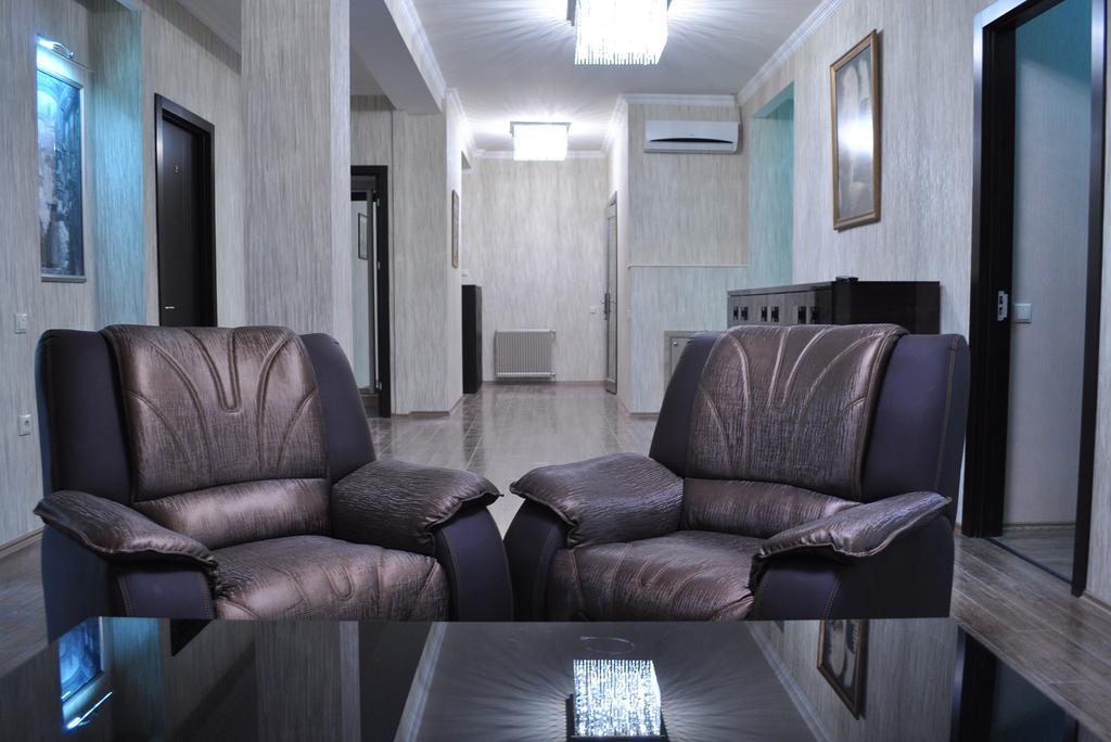 Rondo Hotel Tbilisi Esterno foto